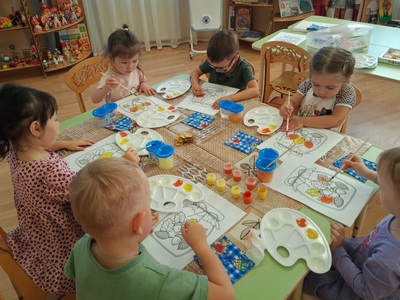 Дети в процессе